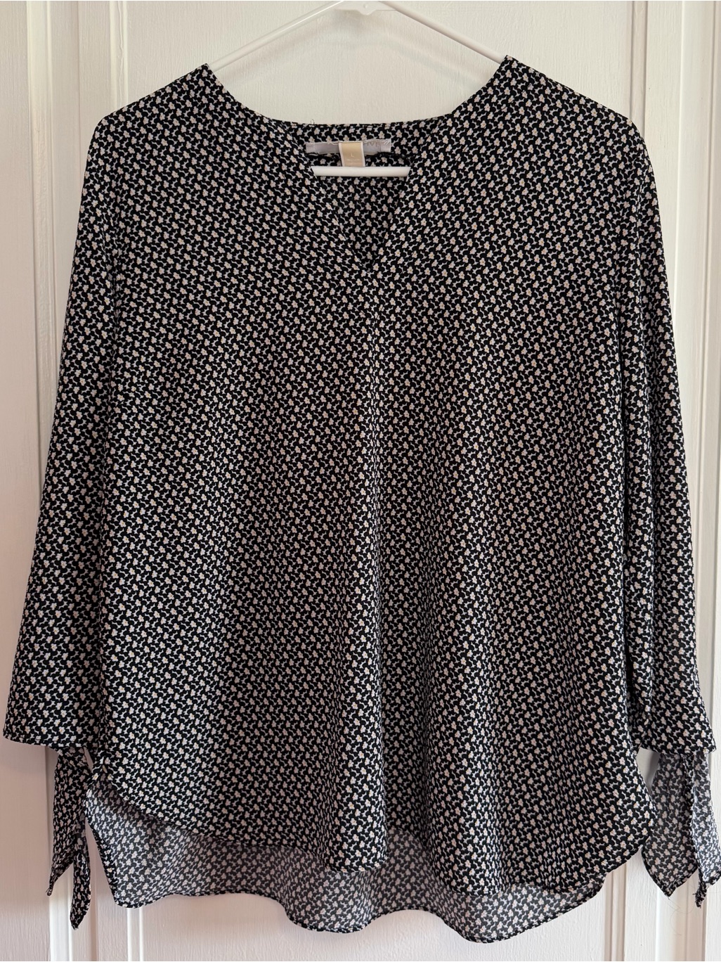 Michael Kors Women's V-Neck Floral Blouse